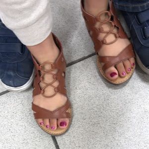 Meet your Posher, Lourdes